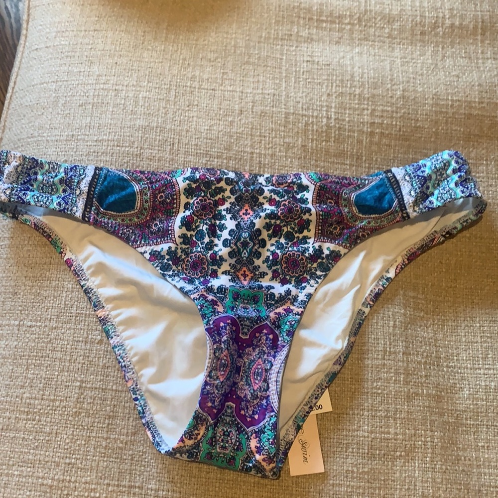 Bathing Suit - Picture 3 of 5